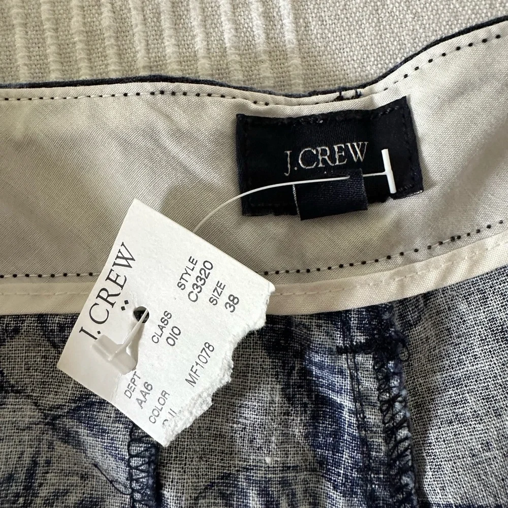 NWT J. Crew Linen Cotton Shorts Mens Navy Blue Floral Hawaiian Casual, Sz 38
